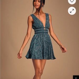 Lulu's Black and Green Women's Dress